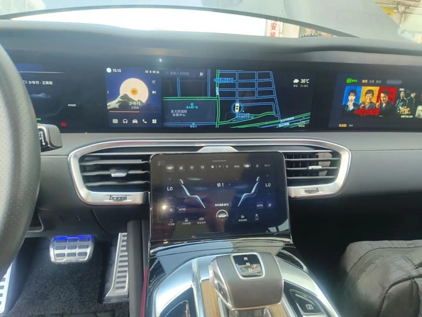 Hongqi E-HS9 2021 510 km Range Flagway Edition Six Seats — миниатюра 16