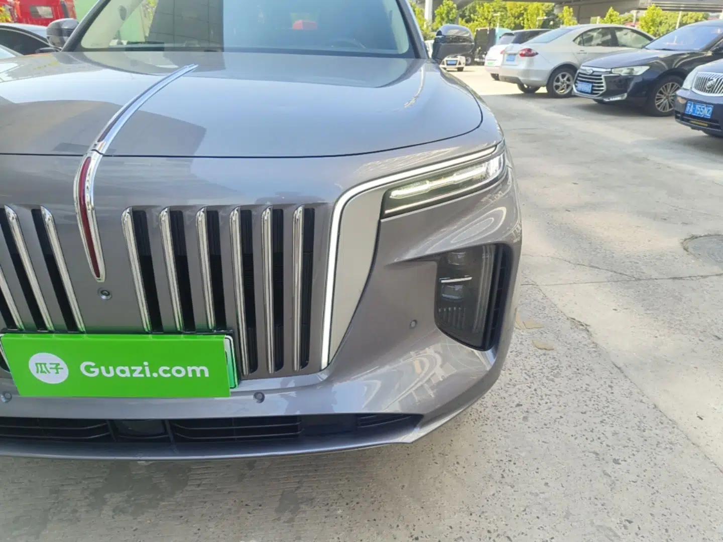Hongqi E-HS9 2021 510 km Range Flagway Edition Six Seats — миниатюра 9