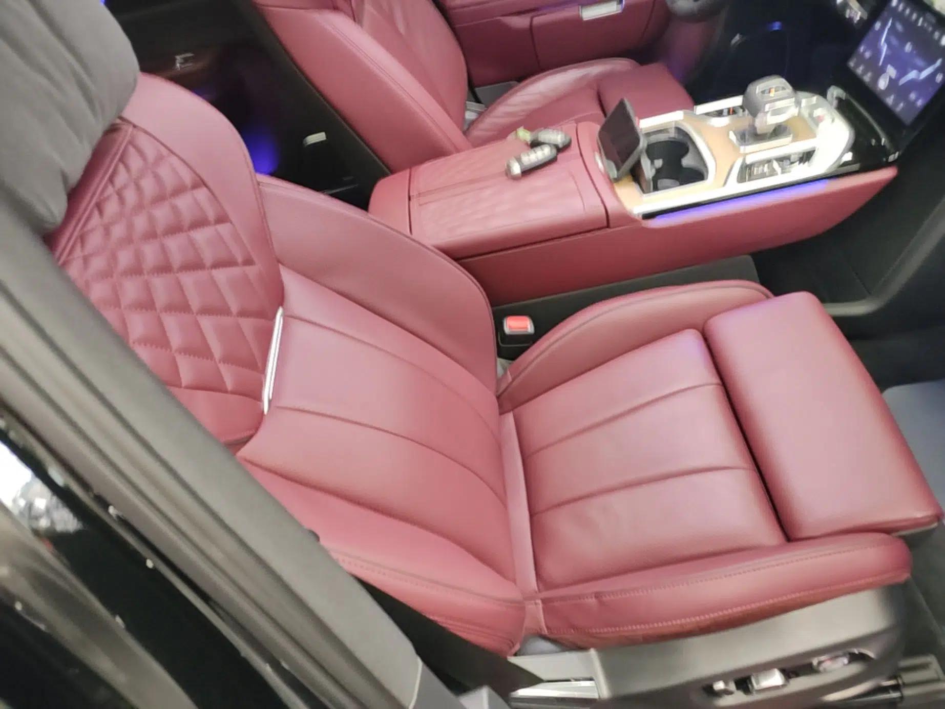 Hongqi E-HS9 2022 660 km Range Flagway Edition Six Seats — миниатюра 23
