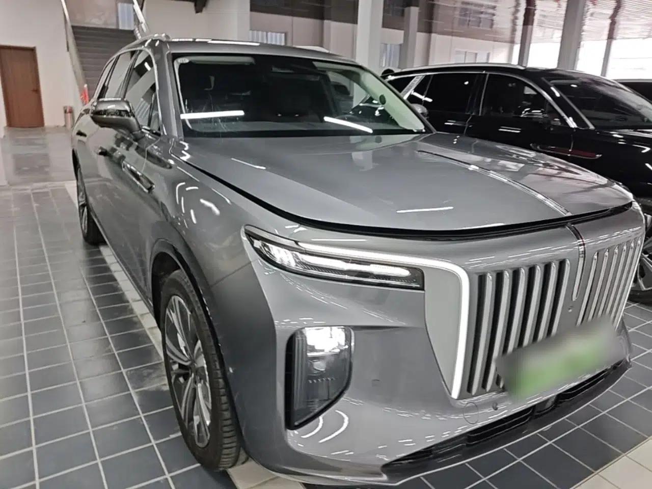 Hongqi E-HS9 2022 660 km Range Flagway Edition Six Seats — миниатюра 6