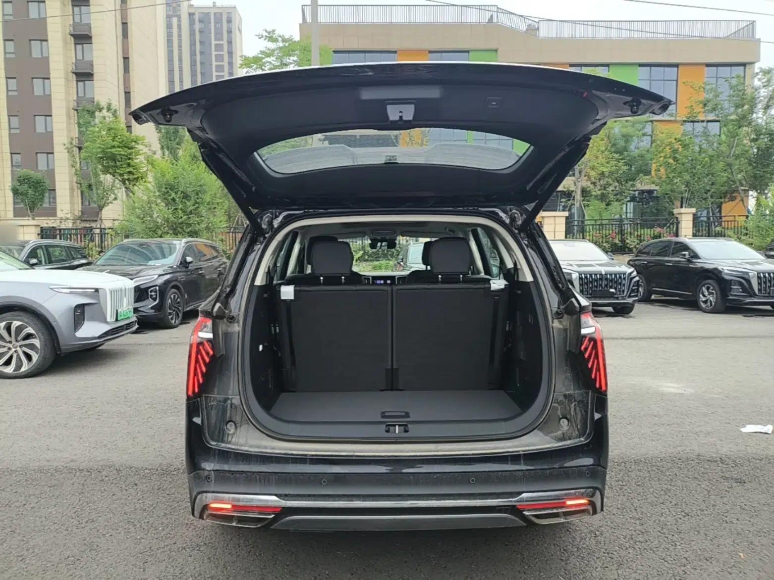 Hongqi HS7 PHEV 2024 2.0T PHEV Four-Wheel Drive Flagship Edition 6 Seats — миниатюра 22