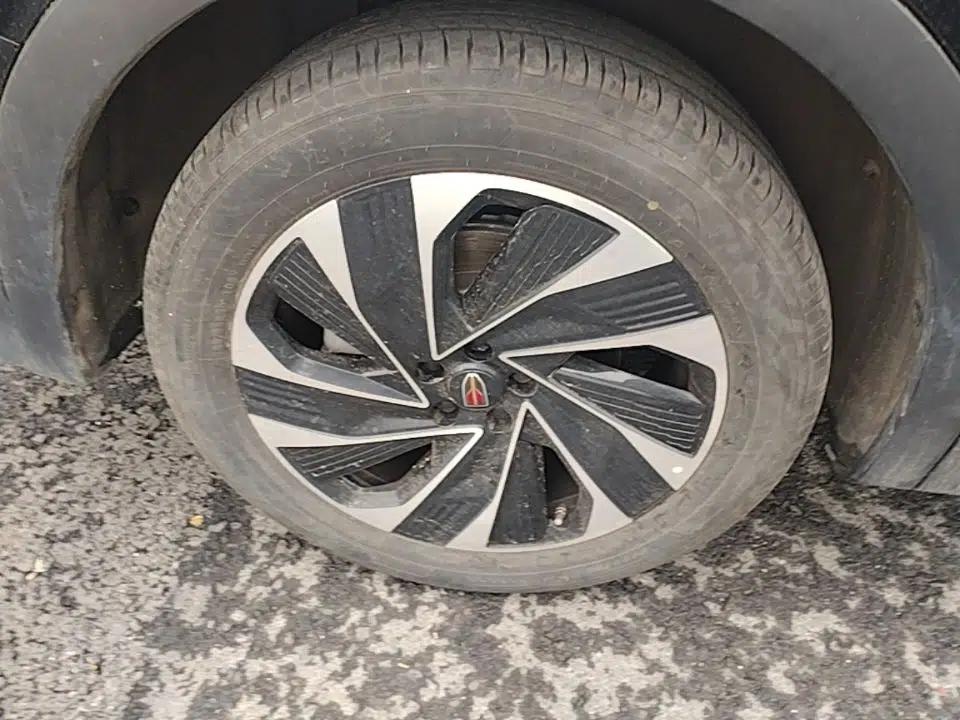 Hongqi HS7 PHEV 2024 2.0T PHEV Four-Wheel Drive Flagship Edition 7 Seats — миниатюра 10