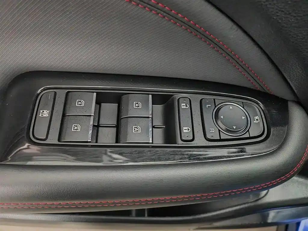 Trumpchi GS4 PLUS 2021 390T Automatic Interstellar Edition — миниатюра 9