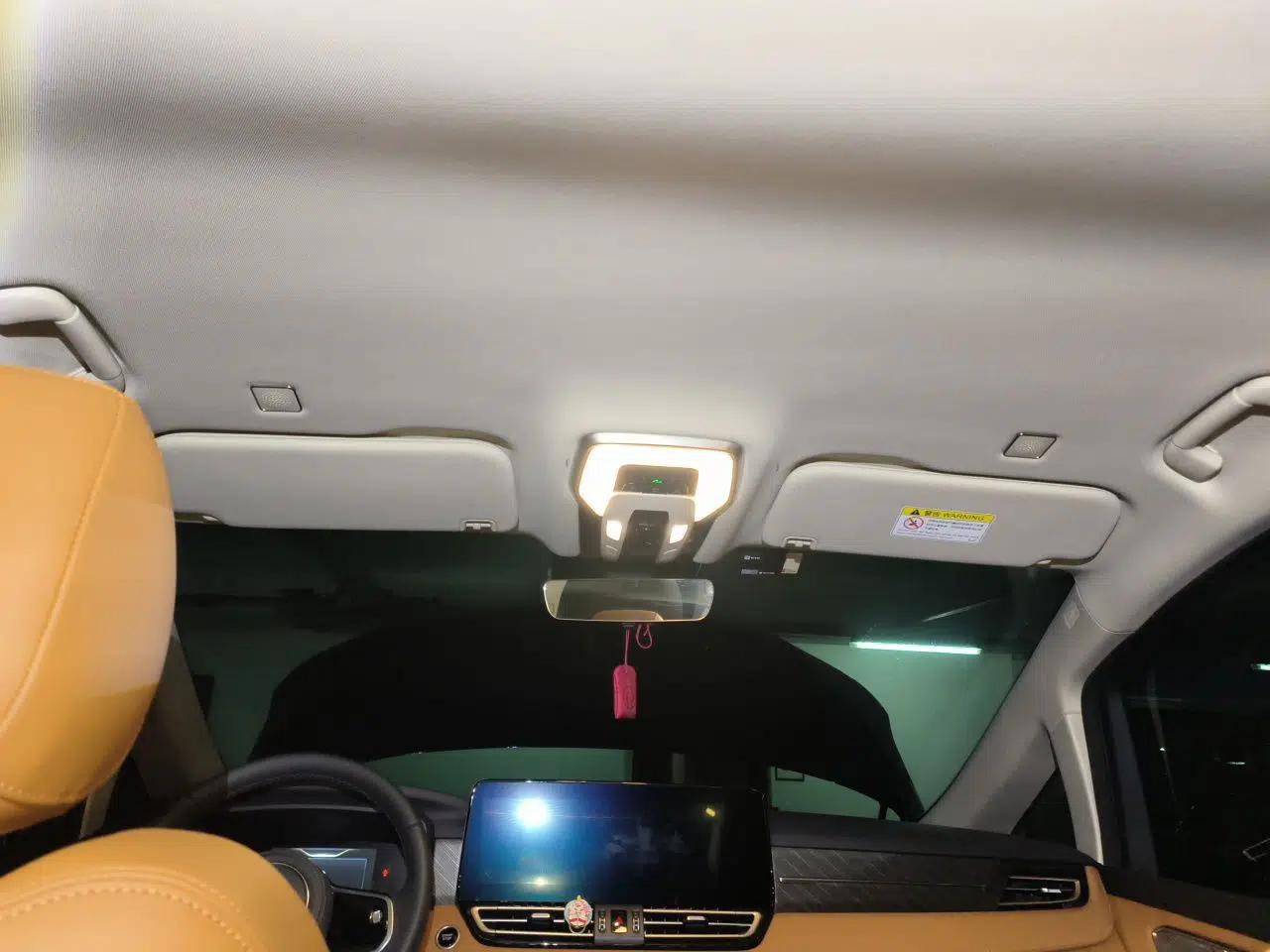 Hongqi HQ9 PHEV 2024 2.0T Four-Wheel Drive Business Edition — миниатюра 19