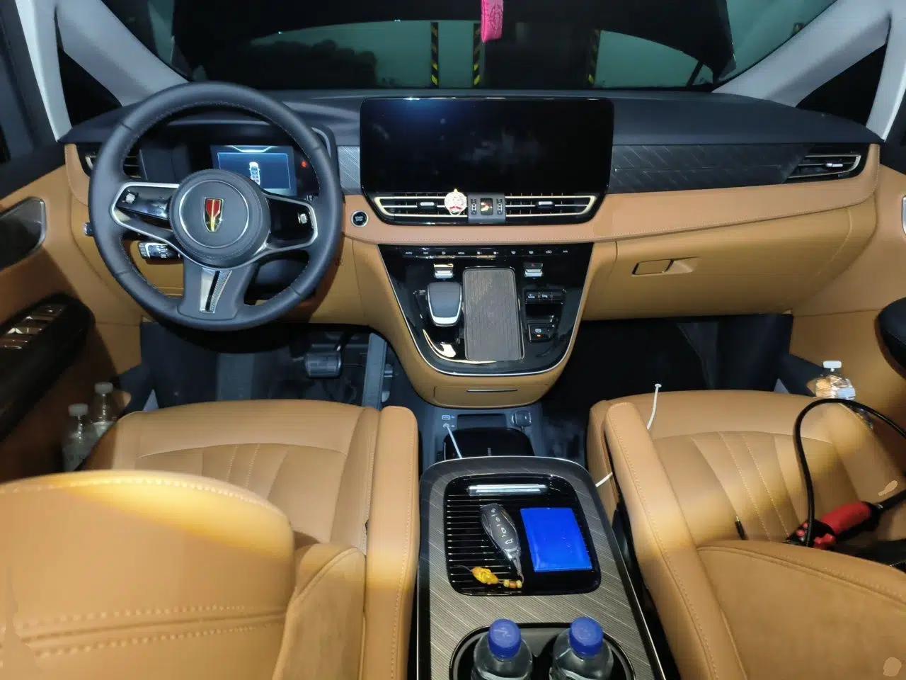 Hongqi HQ9 PHEV 2024 2.0T Four-Wheel Drive Business Edition — миниатюра 10