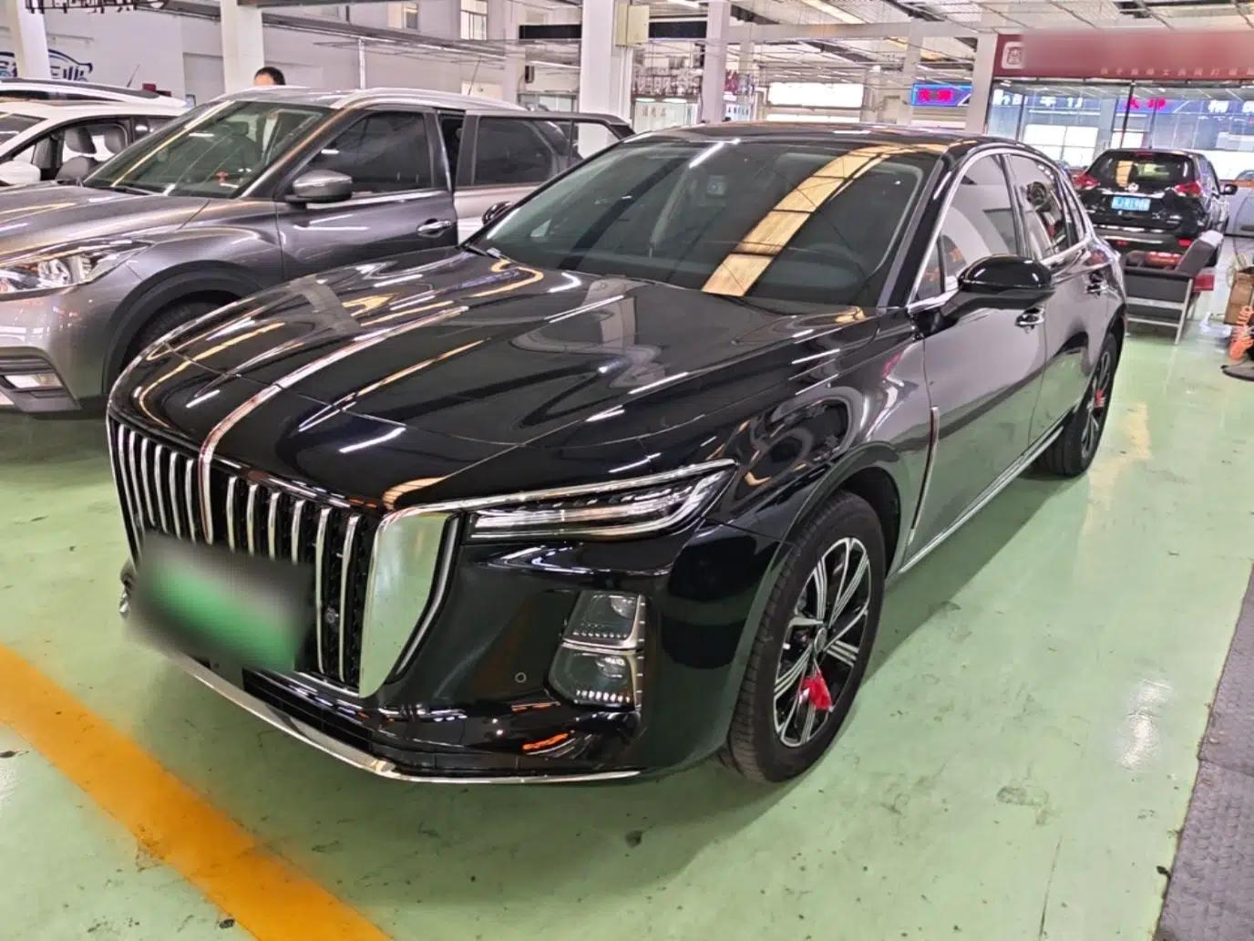 Hongqi H5 PHEV 2025 130 Super Hybrid Version — миниатюра 1