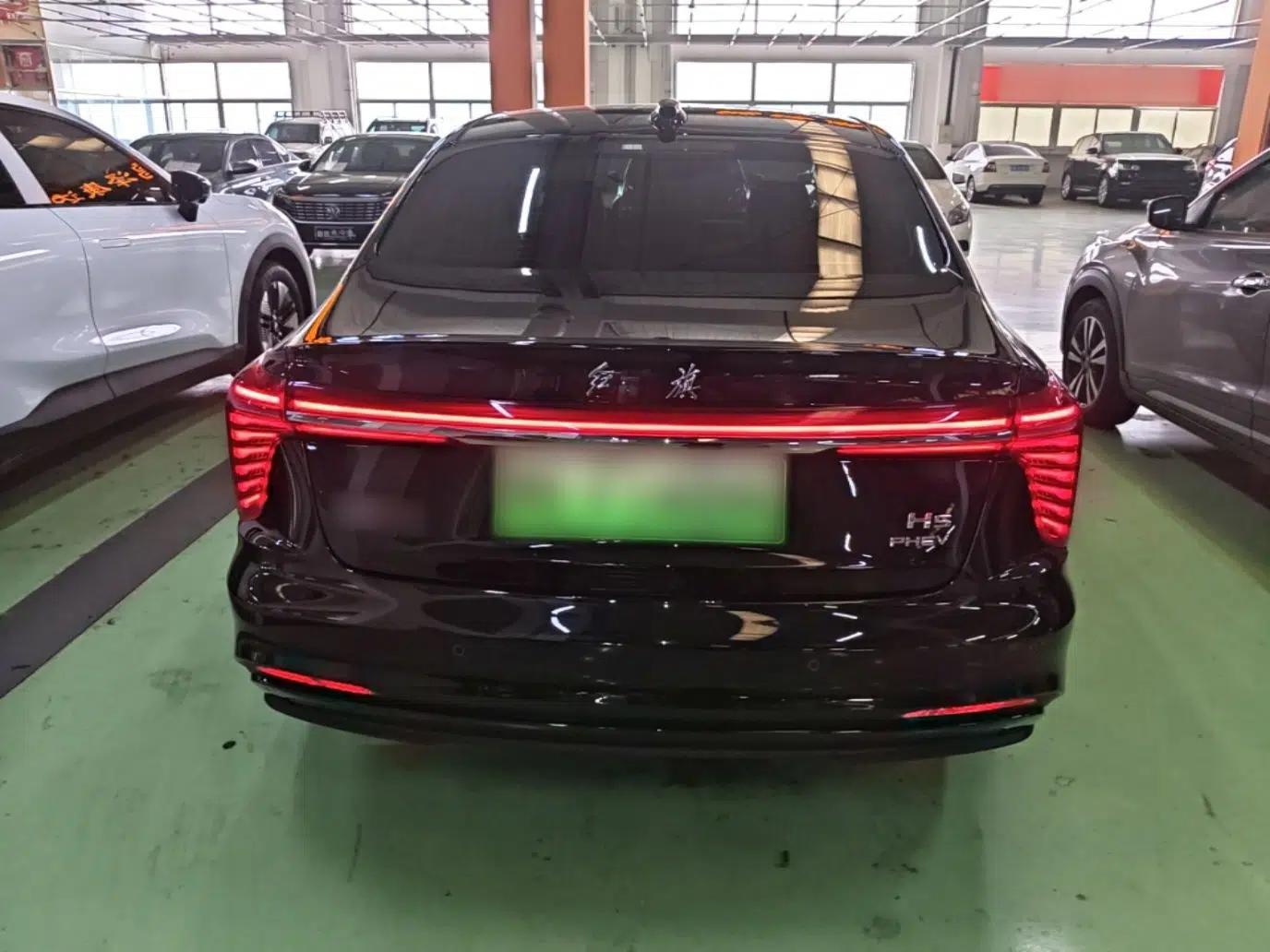Hongqi H5 PHEV 2025 130 Super Hybrid Version — миниатюра 3