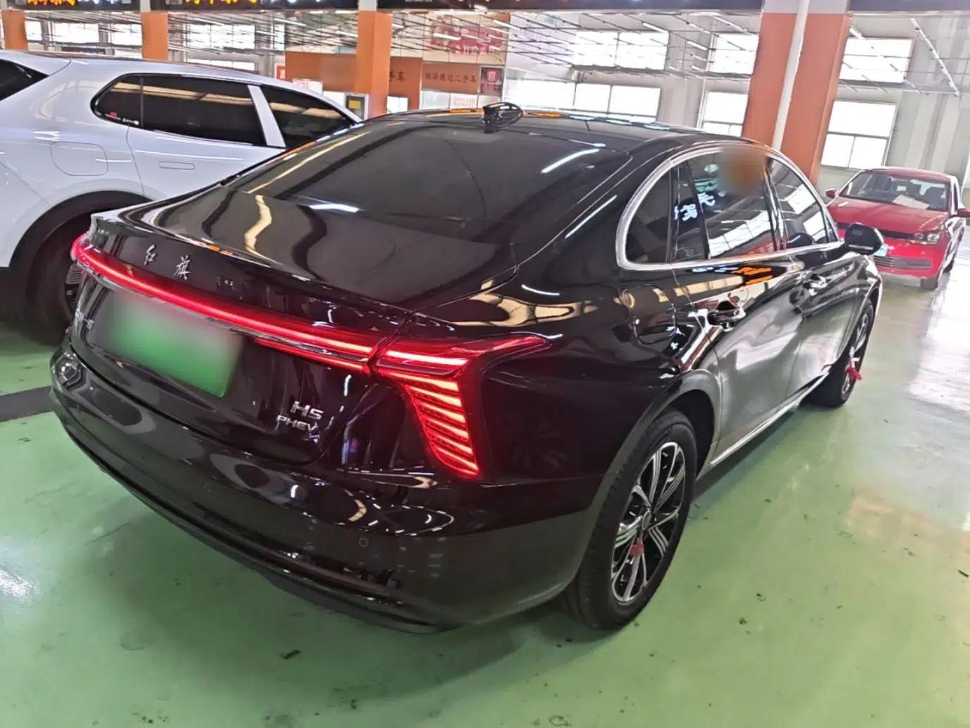 Hongqi H5 PHEV 2025 130 Super Hybrid Version — миниатюра 4