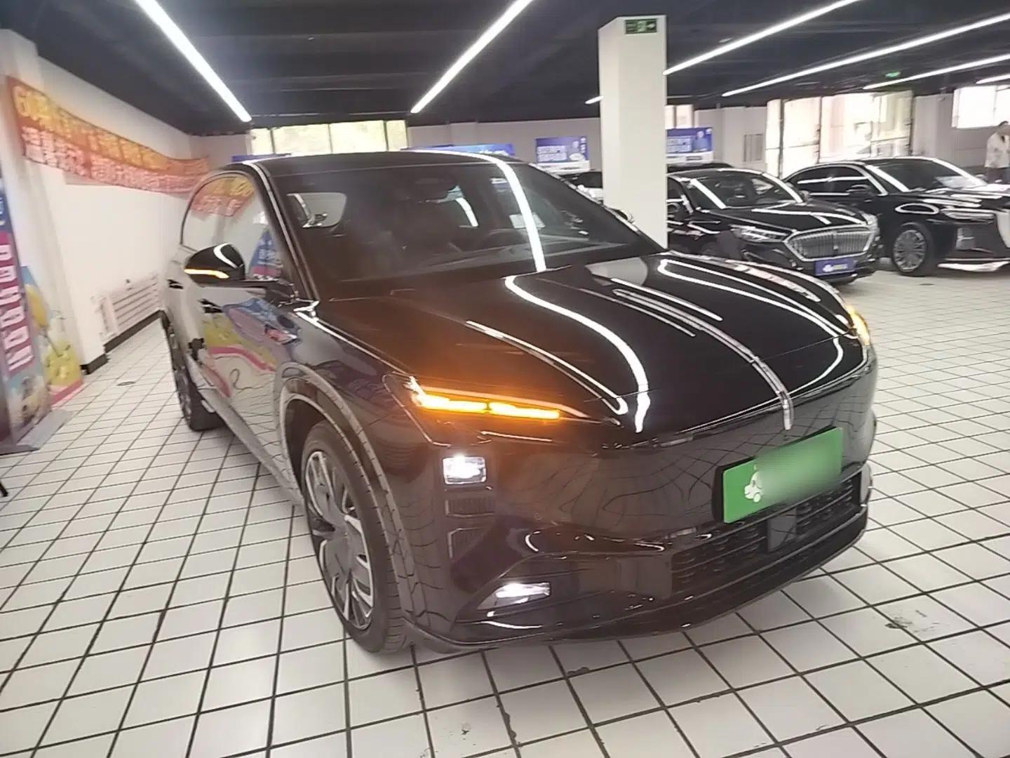 Hongqi Tiangong 08 2025 680 Ultra Four-Wheel-Drive Version — миниатюра 3