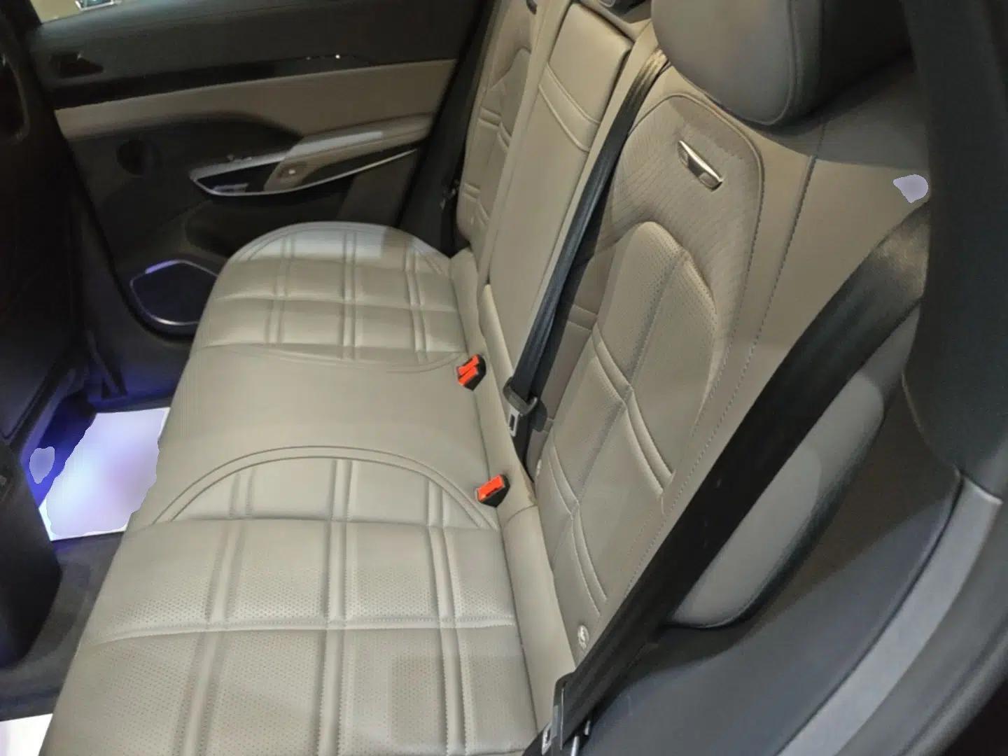 Hongqi Tiangong 08 2025 680 Ultra Four-Wheel-Drive Version — миниатюра 20