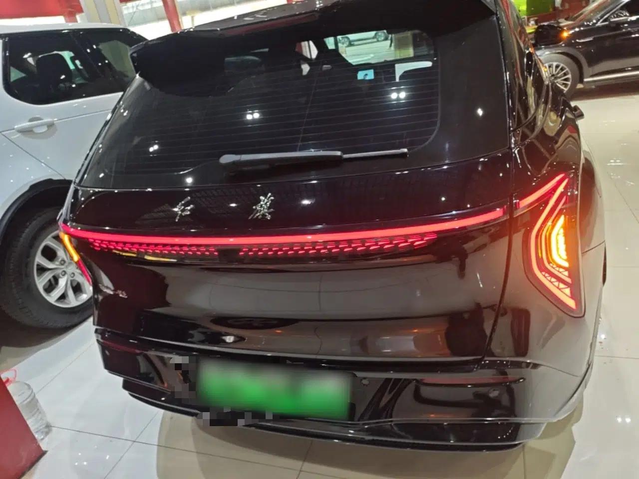 Hongqi Tiangong 08 2025 680 Ultra Four-Wheel-Drive Version — миниатюра 5