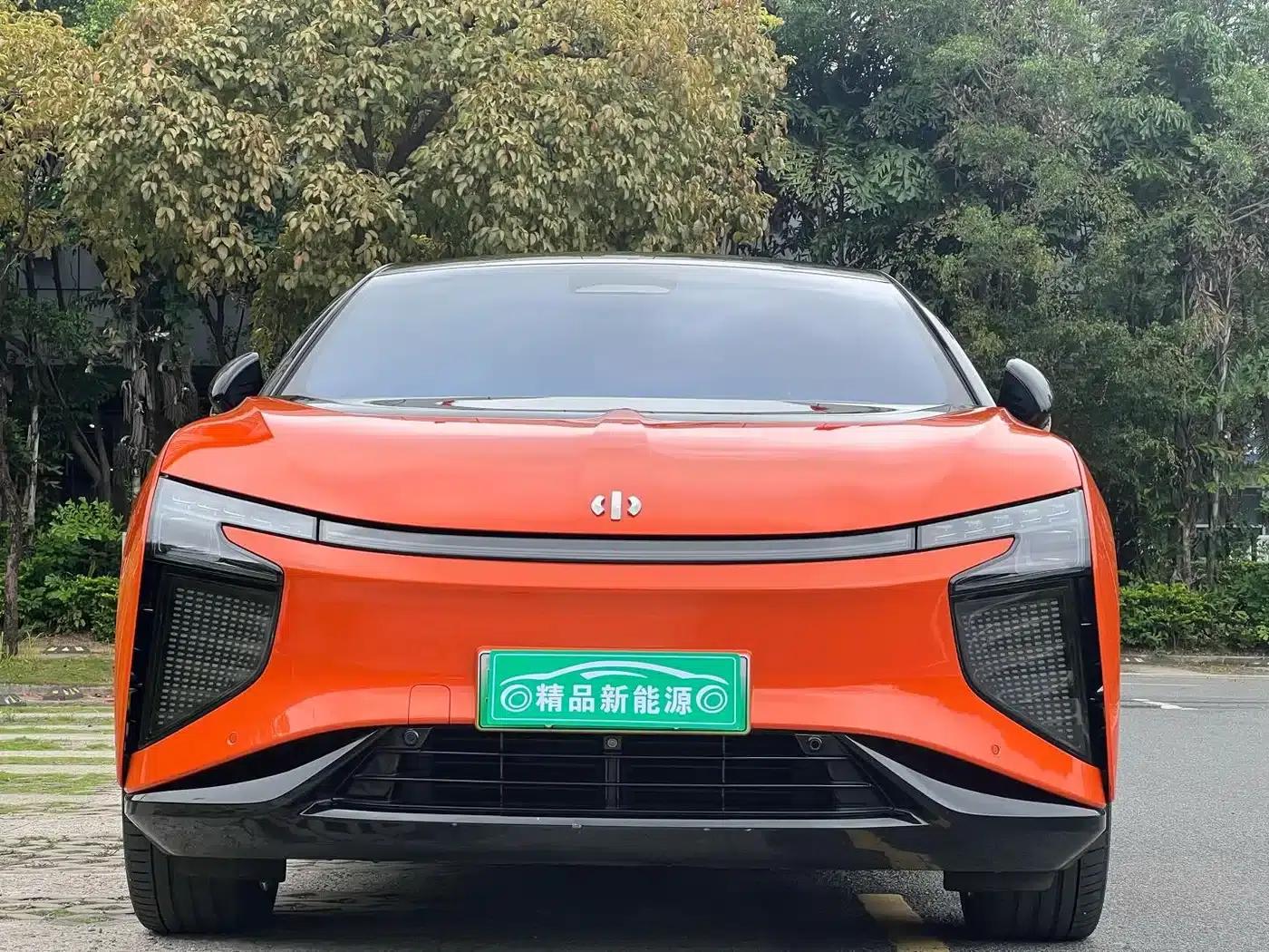 HiPhi X 2021 Flagship Edition 6-seater — миниатюра 2