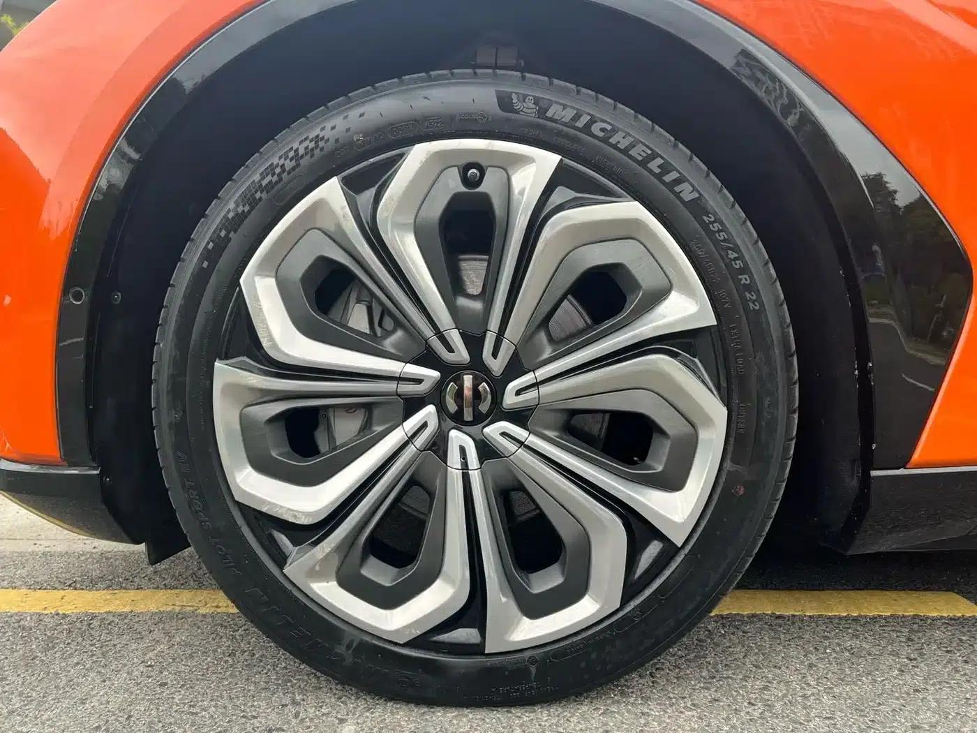 HiPhi X 2021 Flagship Edition 6-seater — миниатюра 11