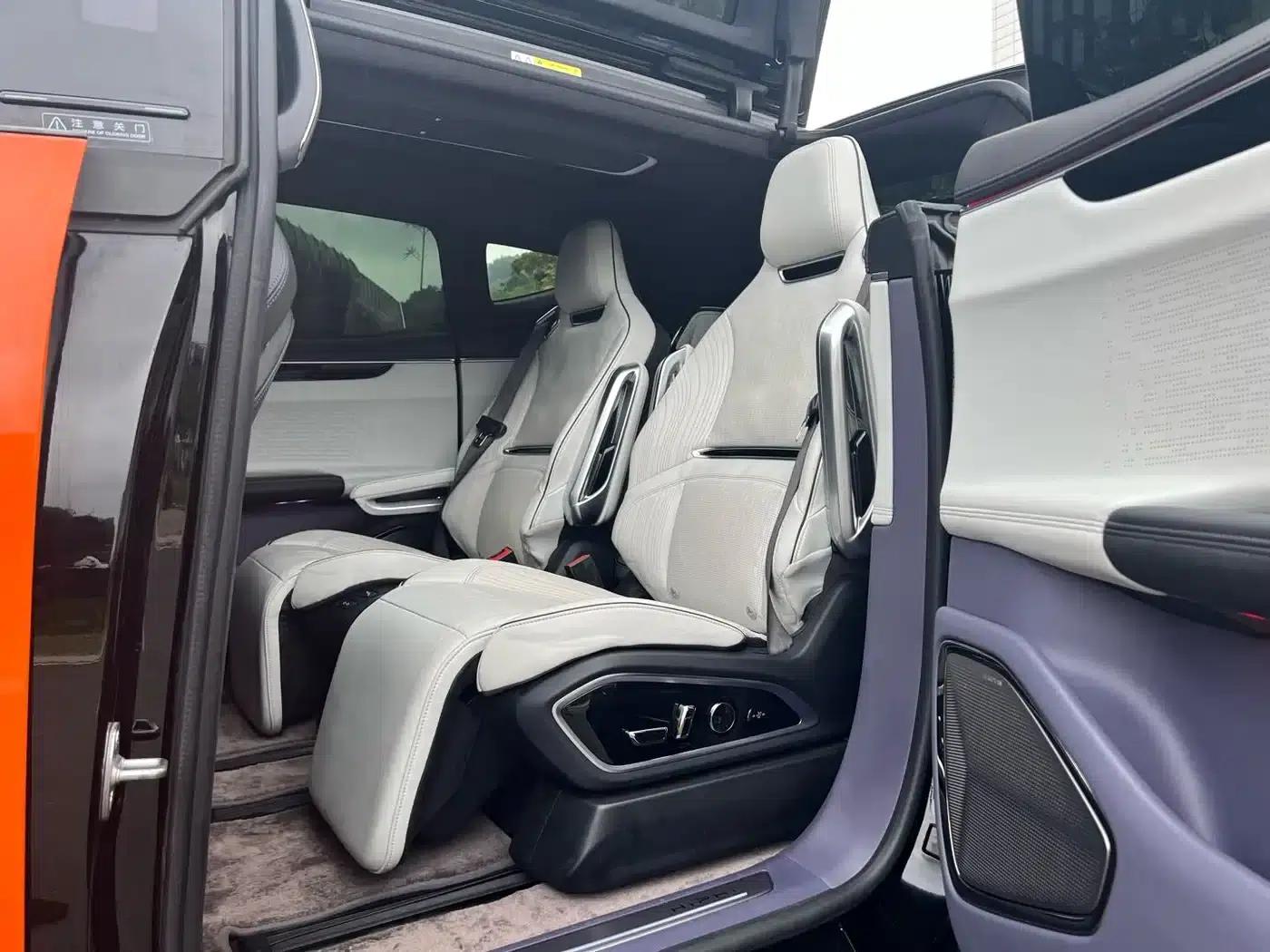 HiPhi X 2021 Flagship Edition 6-seater — миниатюра 14