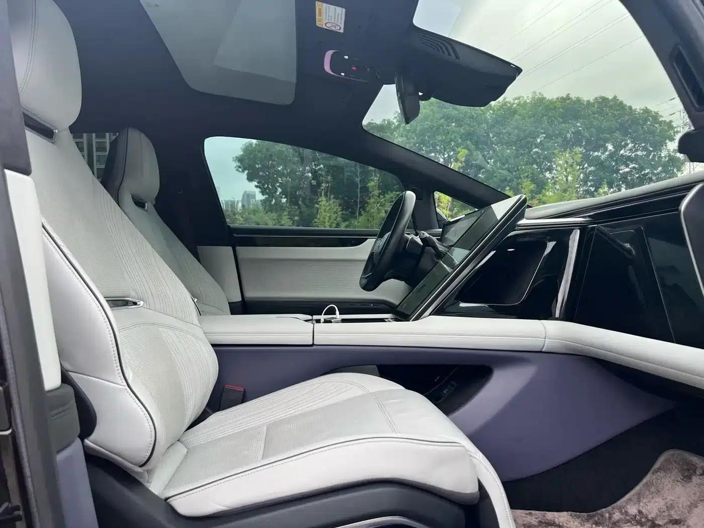 HiPhi X 2021 Flagship Edition 6-seater — миниатюра 15