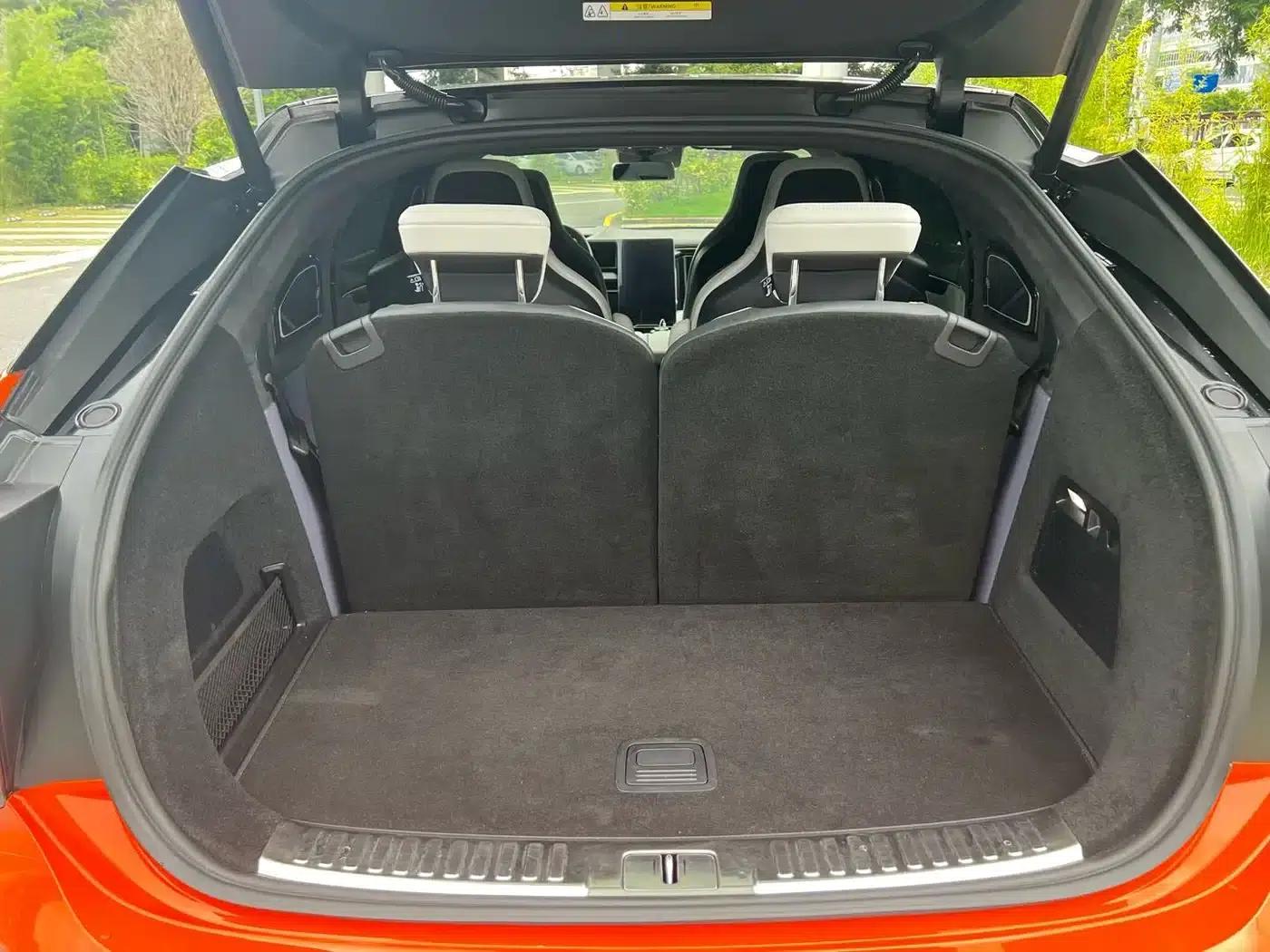 HiPhi X 2021 Flagship Edition 6-seater — миниатюра 9