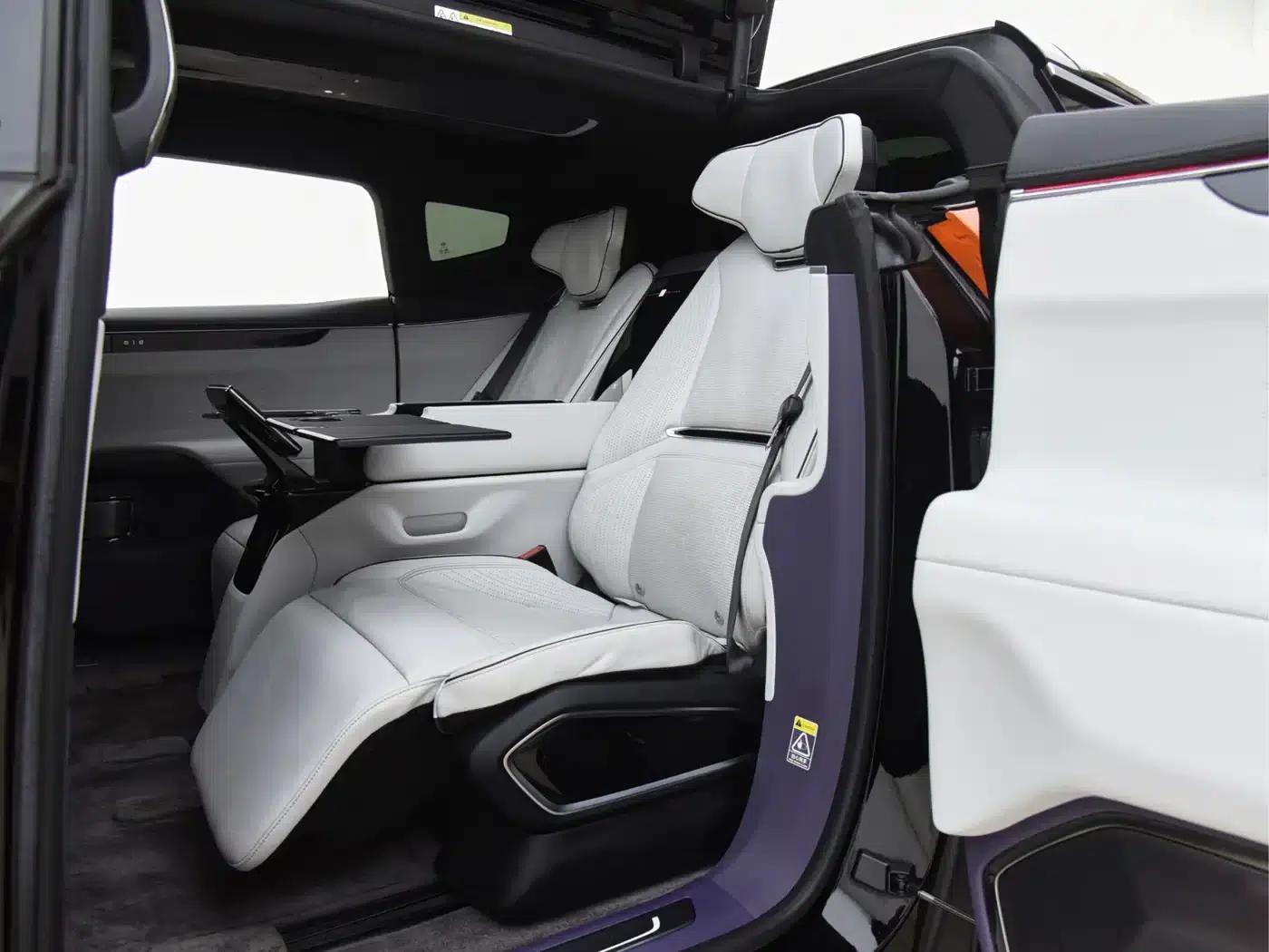HiPhi X 2021 Founder Edition 4-seater — миниатюра 14