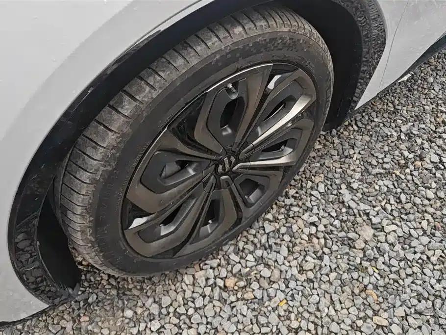 HiPhi X 2021 Performance Edition 6-seater — миниатюра 6