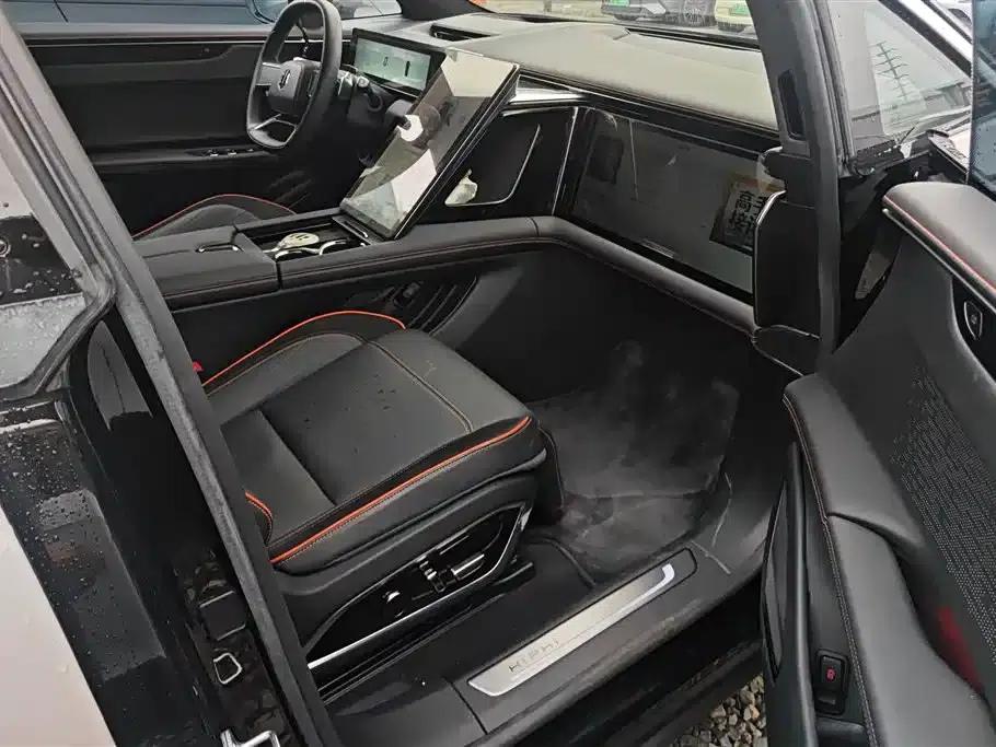 HiPhi X 2021 Performance Edition 6-seater — миниатюра 8