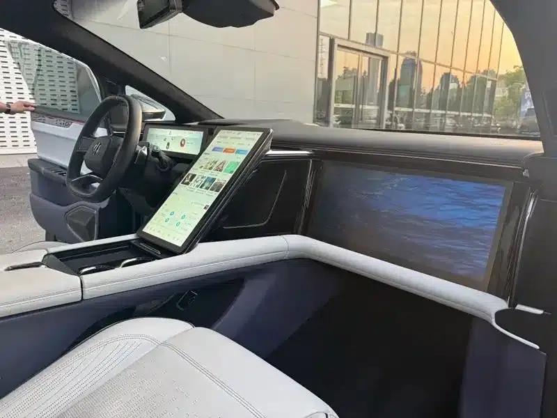 HiPhi X 2021 Founder Edition 6-seater — миниатюра 5