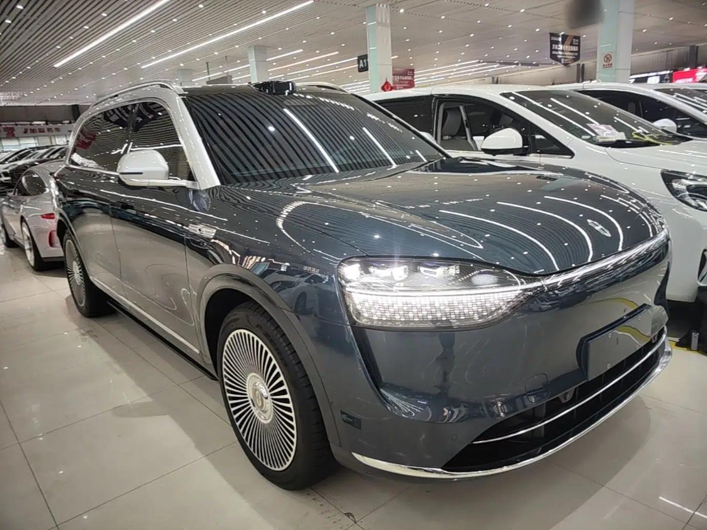 Hima AITO M9 2024 Range-Extended Ultra Version 42 kWh 6-Seater Model — миниатюра 3