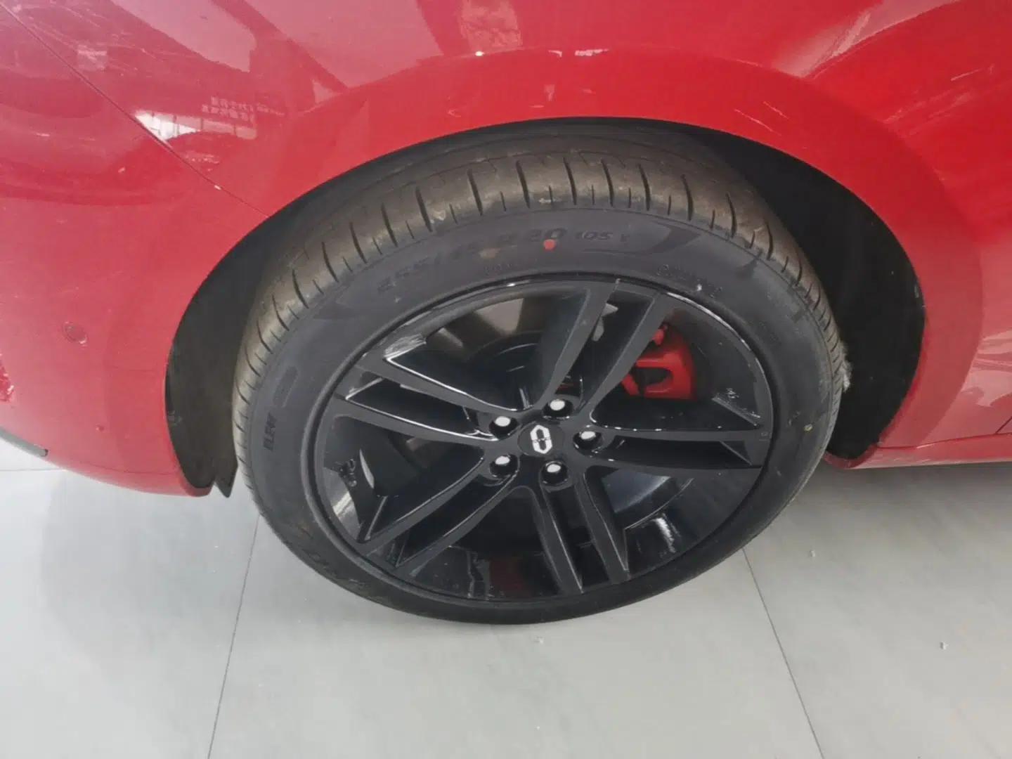 Hima AITO M5 2025 Extended-Range Ultra All-Wheel-Drive Version — миниатюра 8