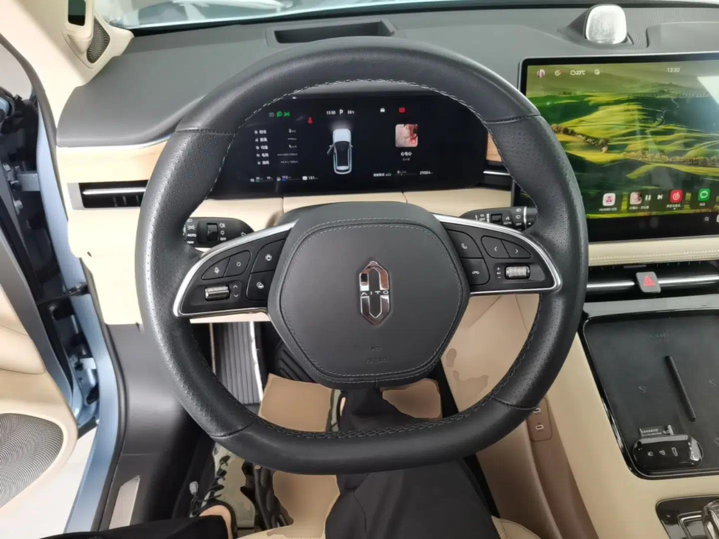 Hima AITO M5 2023 Extended-Range Four-Wheel Drive Intelligent Driving Version — миниатюра 13