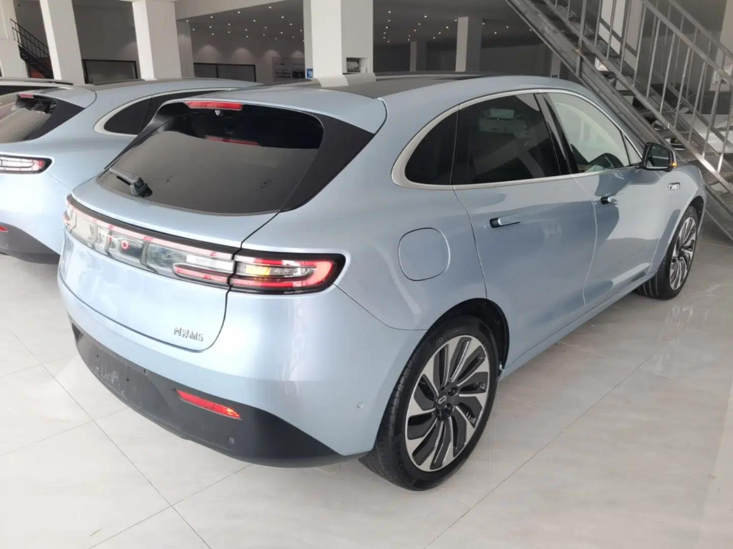 Hima AITO M5 2023 Extended-Range Four-Wheel Drive Intelligent Driving Version — миниатюра 4