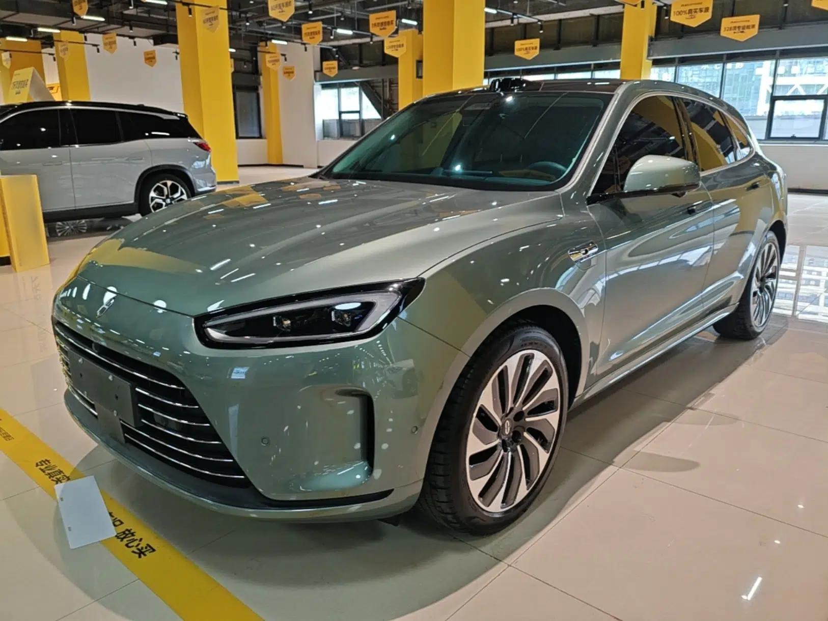 Hima AITO M5 2023 Extended-Range Four-Wheel Drive Intelligent Driving Version — миниатюра 1