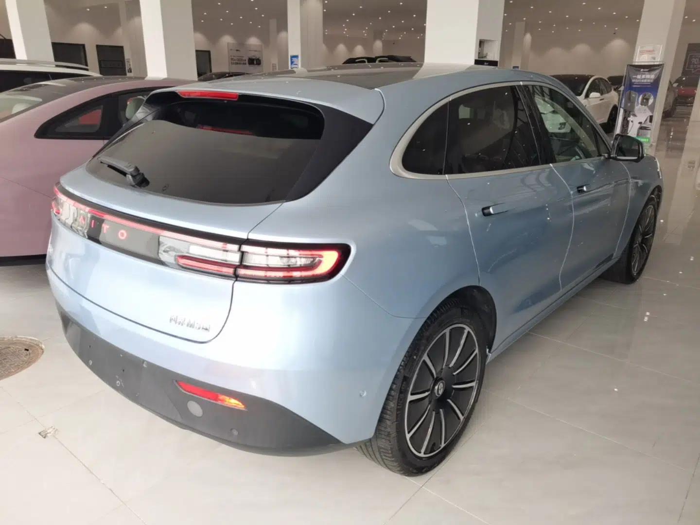 Hima AITO M5 2022 Pure Electric All-Wheel-Drive Performance Edition — миниатюра 6