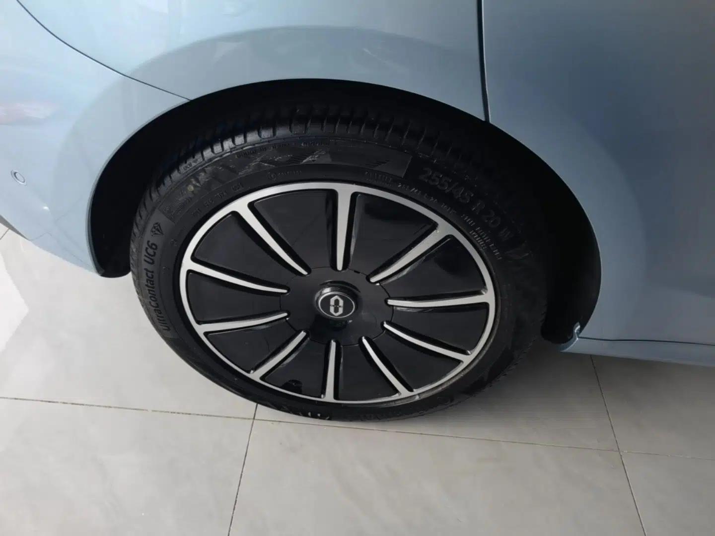 Hima AITO M5 2022 Pure Electric All-Wheel-Drive Performance Edition — миниатюра 10