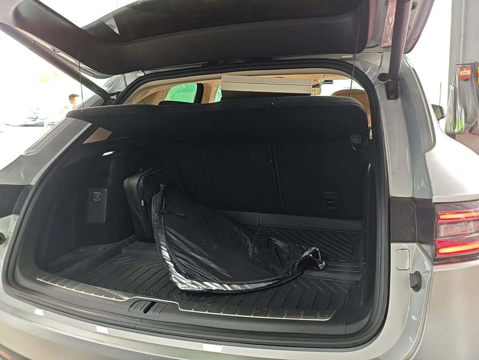 Hima AITO M5 2023 Extended-Range Rear-Drive Intelligent Driving Version — миниатюра 22