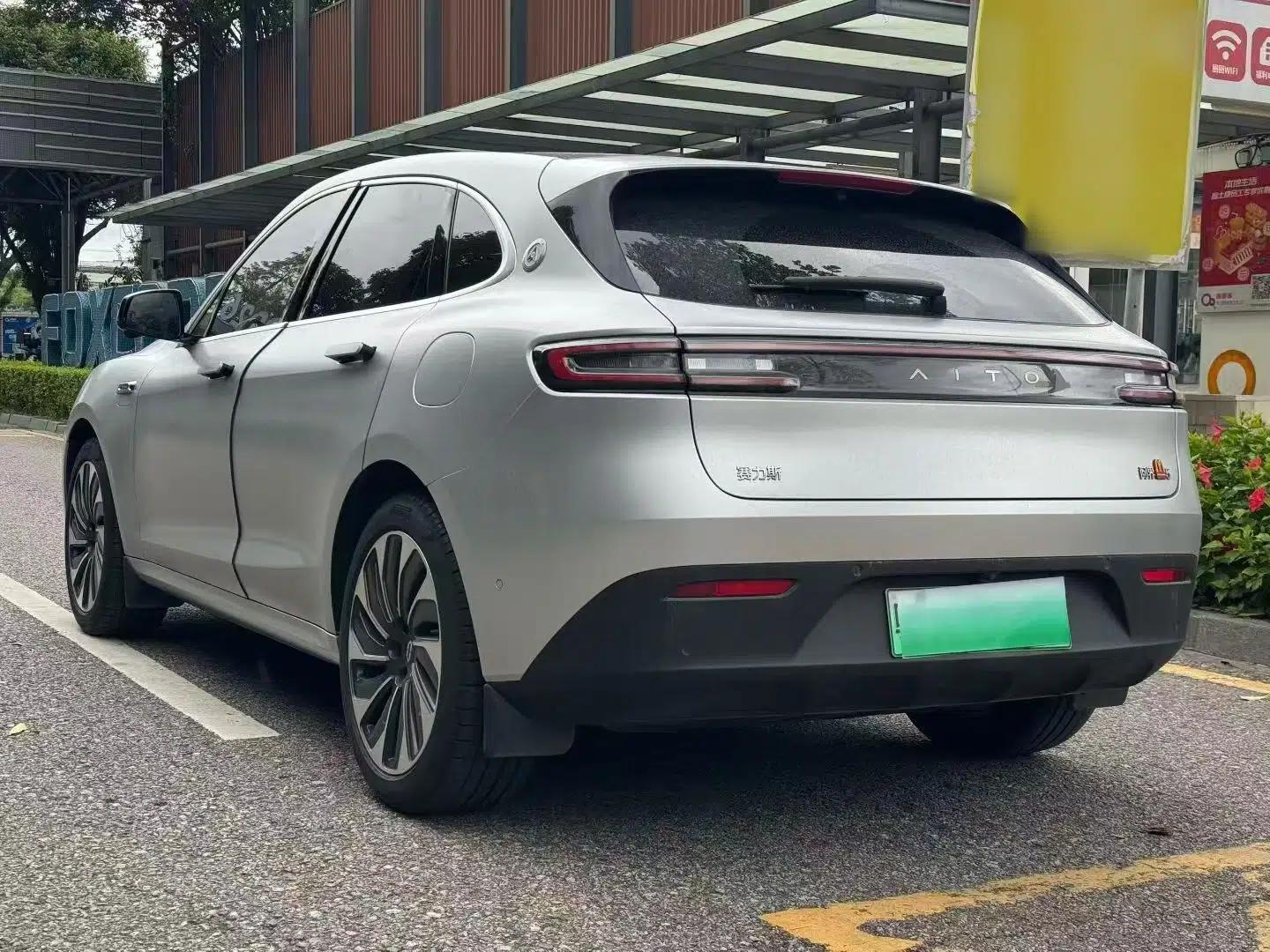 Hima AITO M5 2023 Extended-Range Rear-Drive Intelligent Driving Version — миниатюра 4