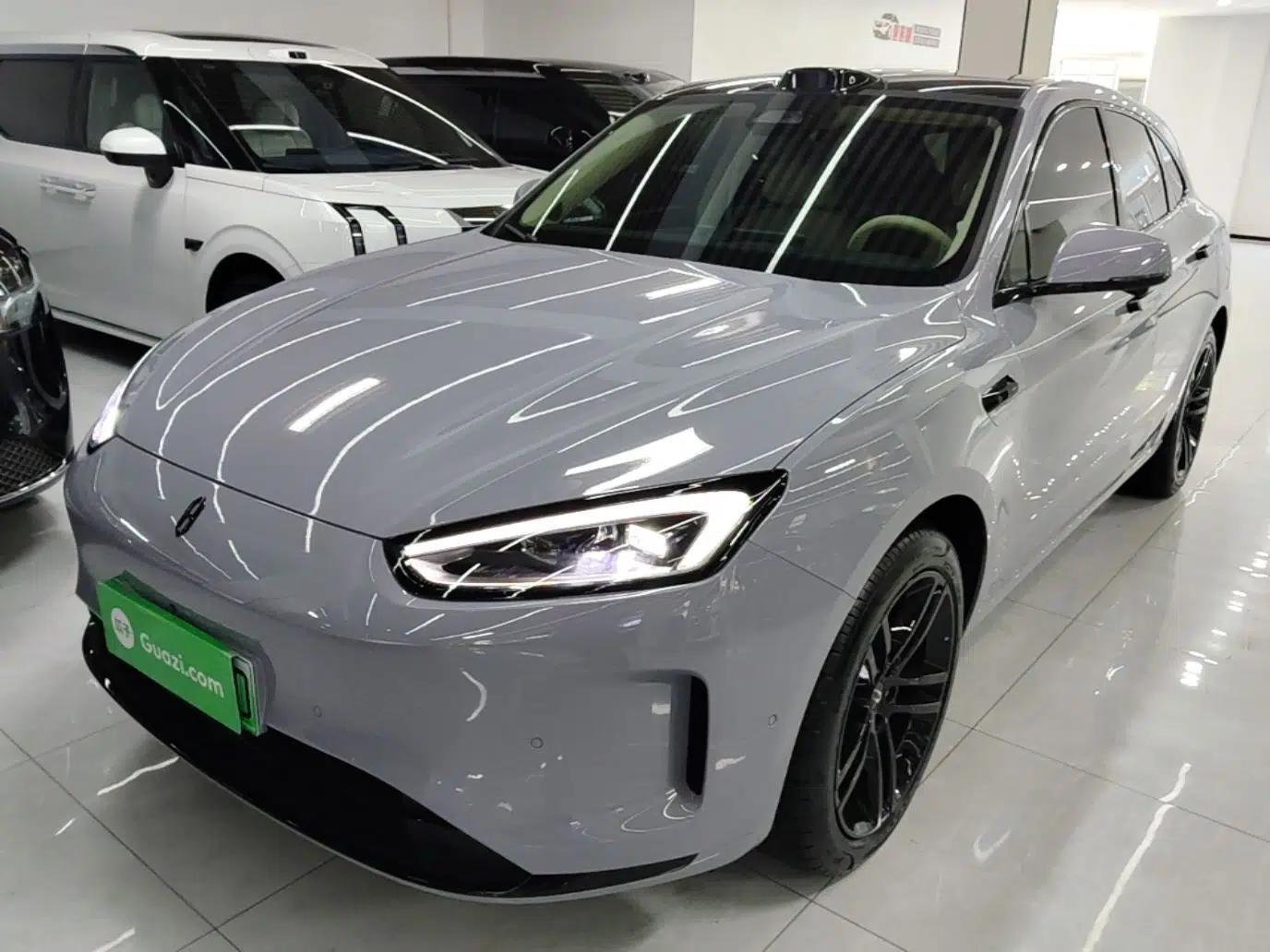 Hima AITO M5 2025 Extended-Range Ultra Rear-Wheel-Drive Version — миниатюра 1