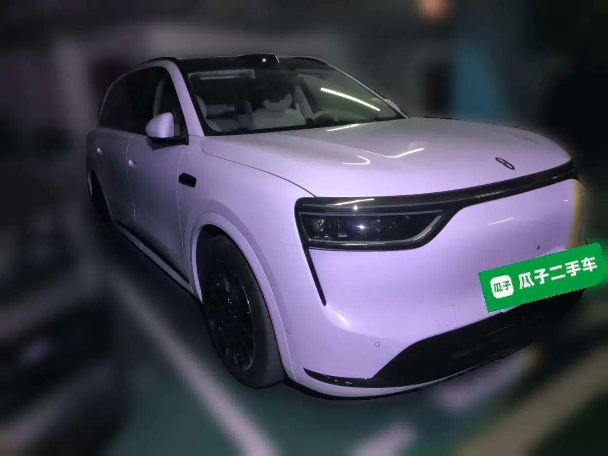 Hima AITO M8 2025 Extended-Range Ultra Version 53.4 kWh 5-Seater Edition — миниатюра 3