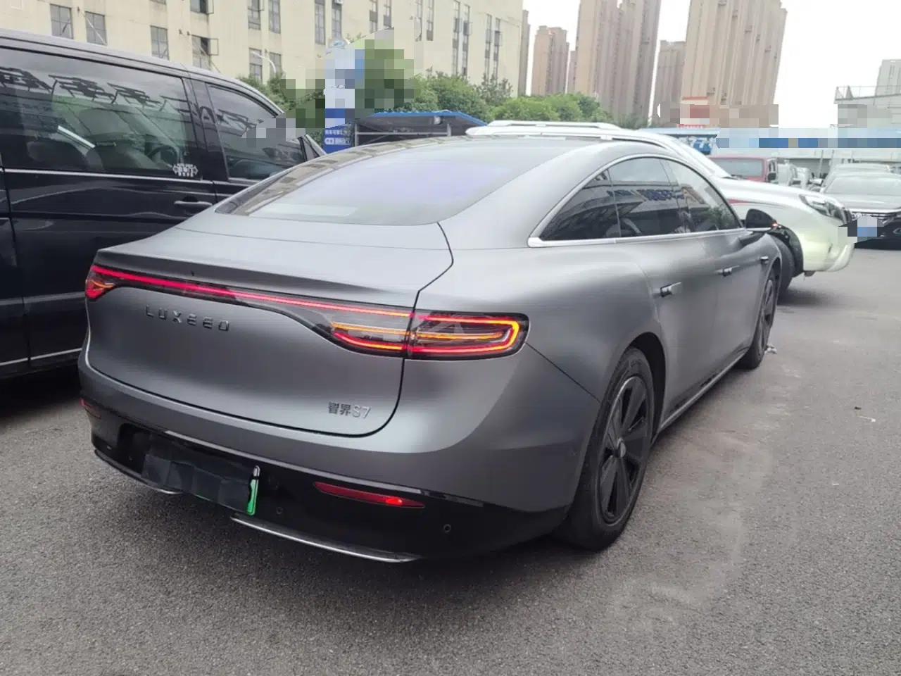 Hima Luxeed S7 2024 Max Rear-Drive Long-Range Intelligent Driving Version — миниатюра 6