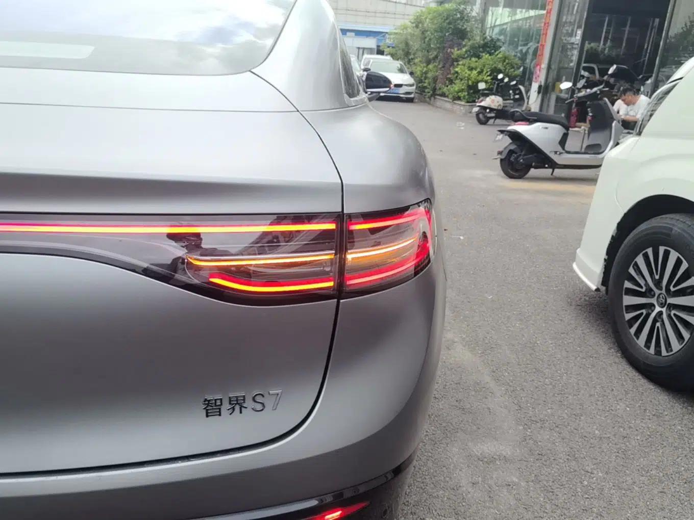 Hima Luxeed S7 2024 Max Rear-Drive Long-Range Intelligent Driving Version — миниатюра 7
