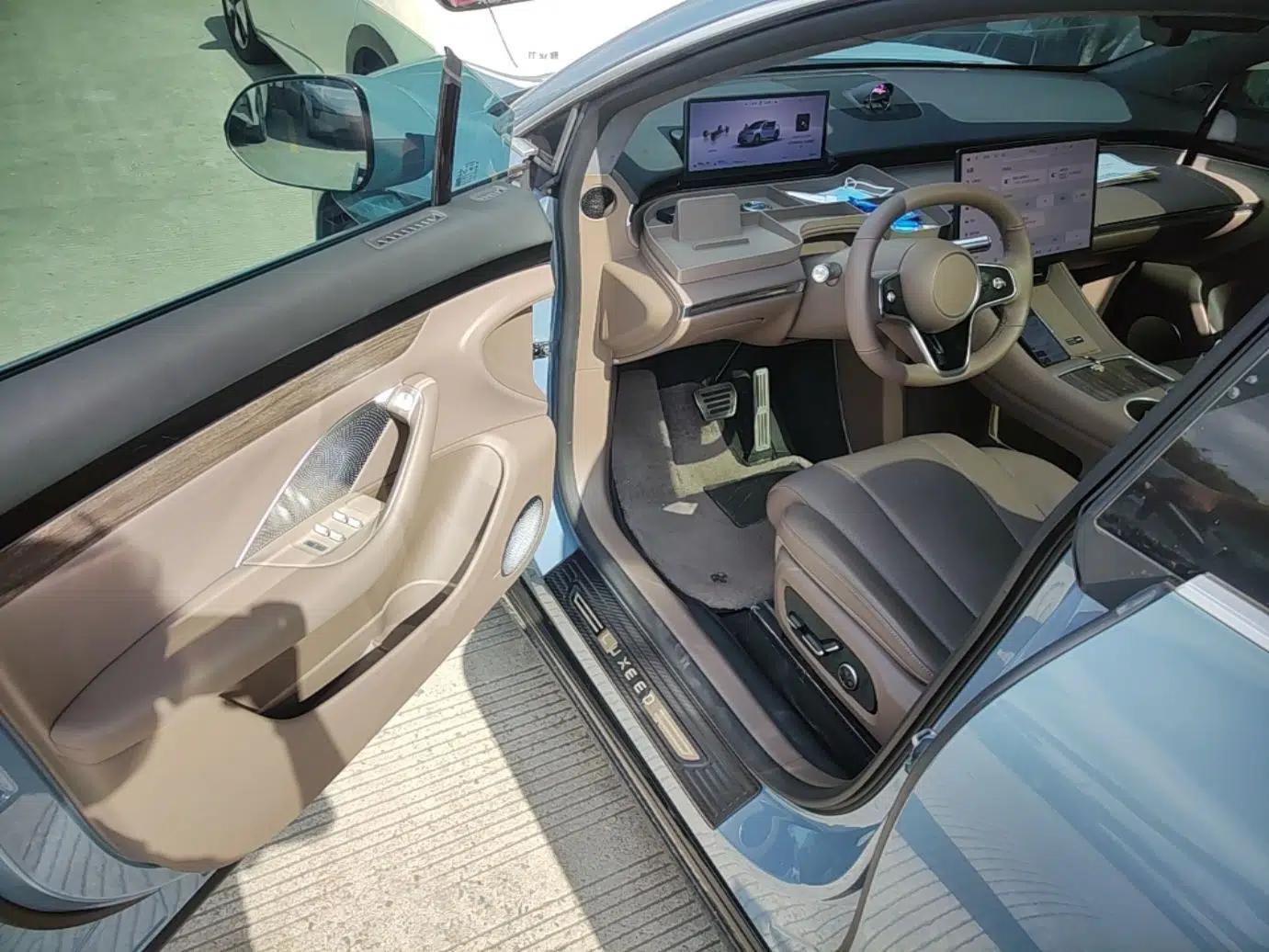Hima Luxeed R7 2025 Range-Extended Version 251 km Max — миниатюра 19