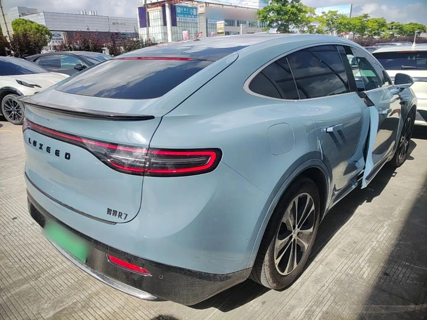 Hima Luxeed R7 2025 Range-Extended Version 251 km Max — миниатюра 6