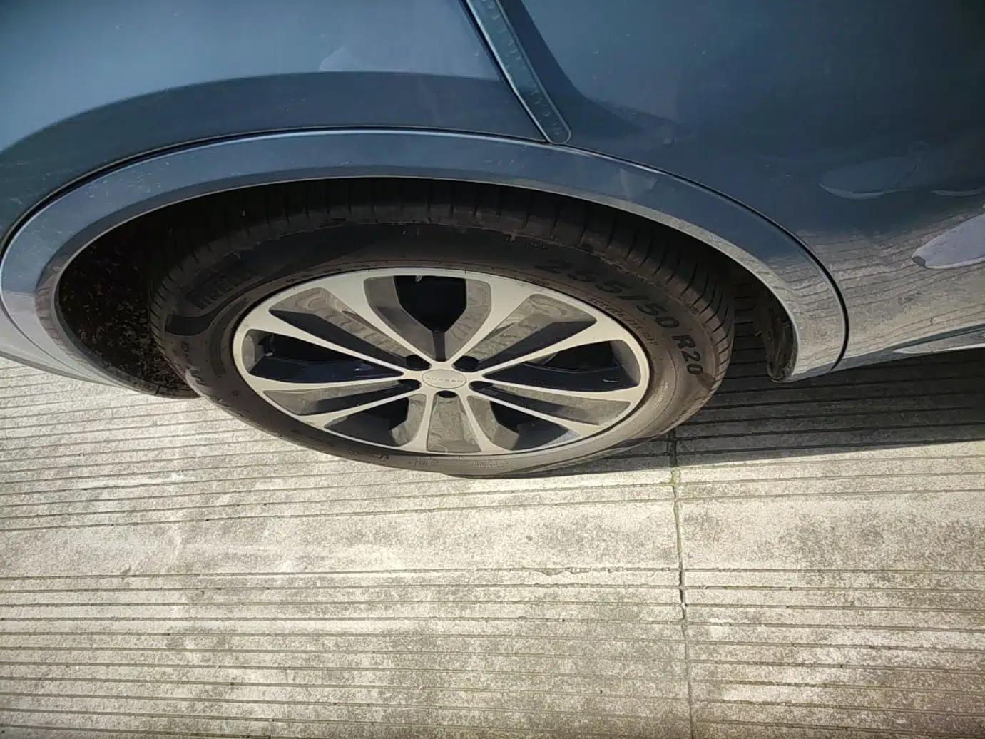 Hima Luxeed R7 2025 Range-Extended Version 251 km Max — миниатюра 10