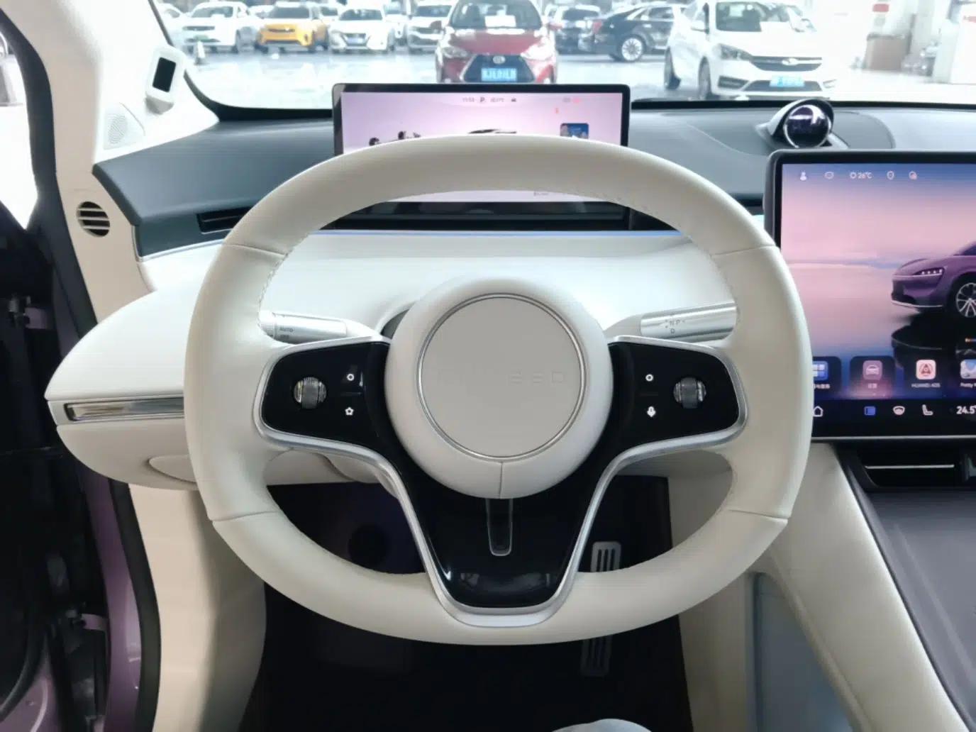 Hima Luxeed R7 2024 All-Electric 802 km Max — миниатюра 14