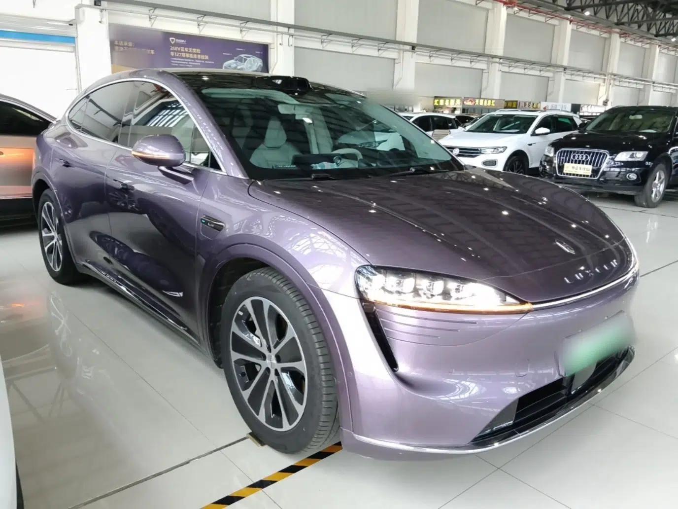 Hima Luxeed R7 2024 All-Electric 802 km Max — миниатюра 3