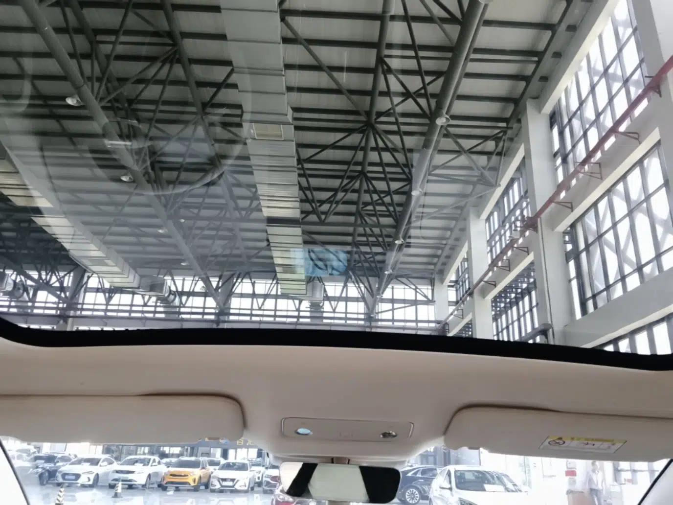Hima Luxeed R7 2024 All-Electric 802 km Max — миниатюра 21