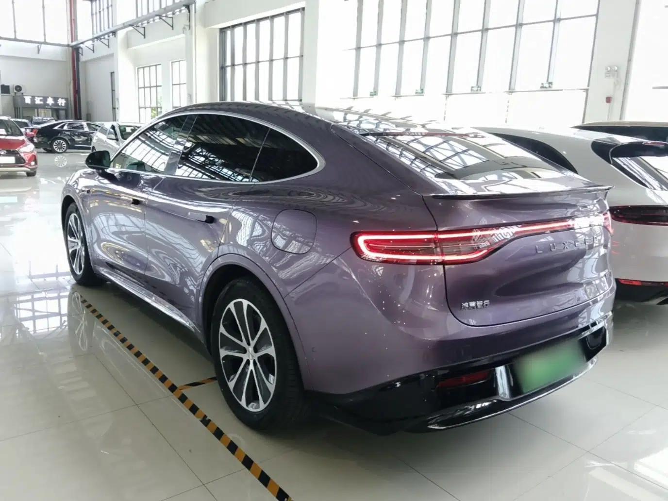 Hima Luxeed R7 2024 All-Electric 802 km Max — миниатюра 4
