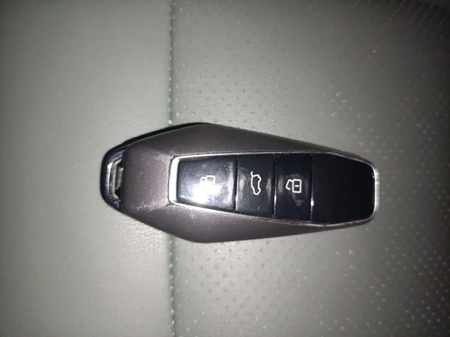 iCAR 03 2024 472km Four-Wheel Drive Long-Range Version — миниатюра 23