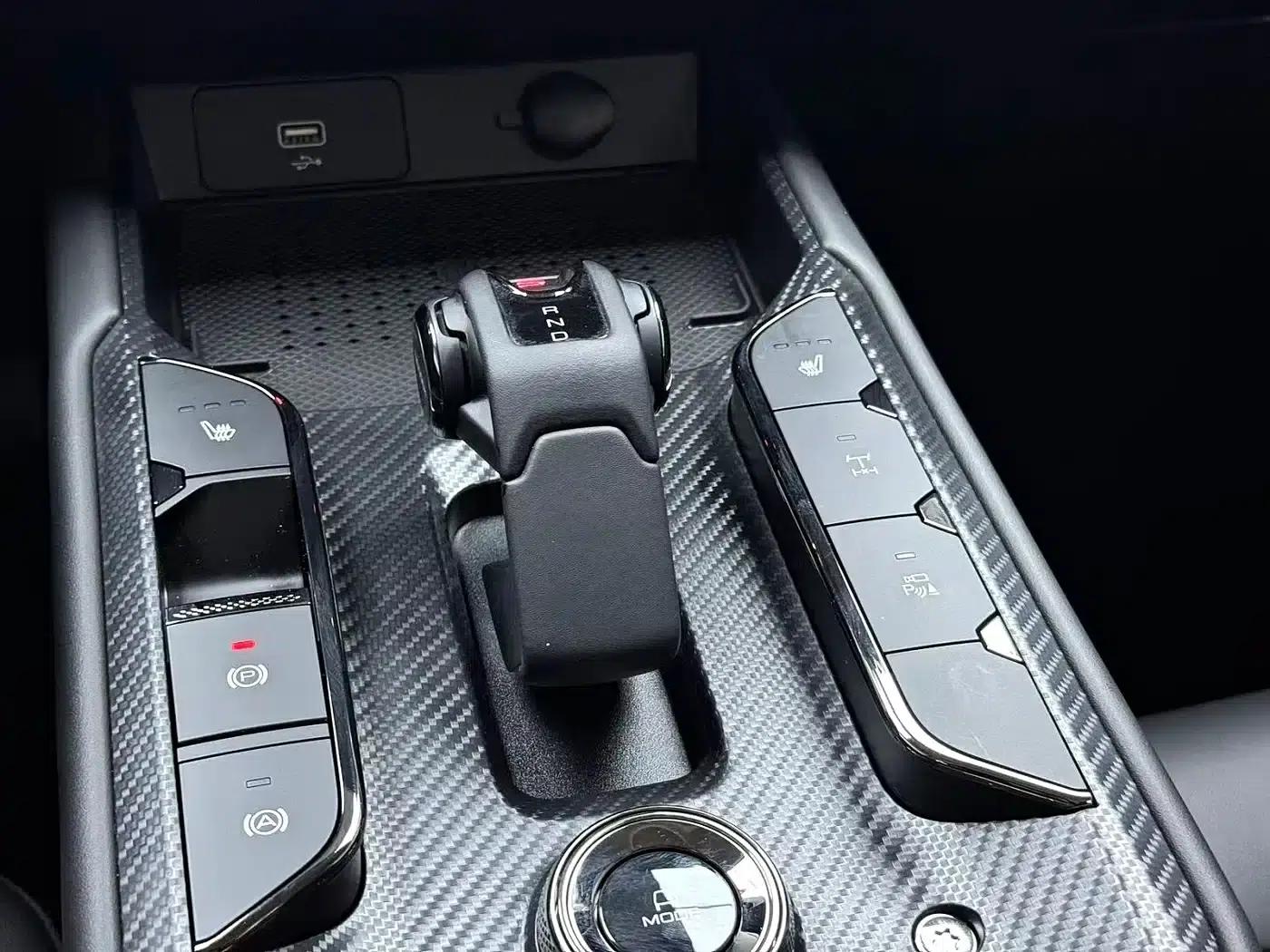 Haval Raptor New Energy 2023 Hi4 102 Exploration Edition — миниатюра 8