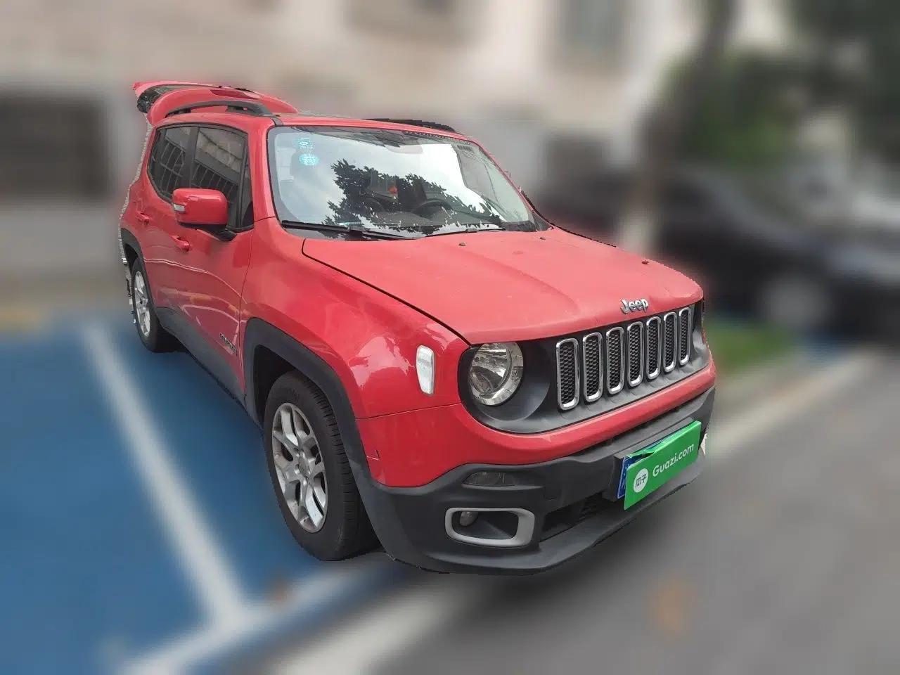 Jeep Renegade 2016 1.4T Automatic Jingneng Edition — миниатюра 3