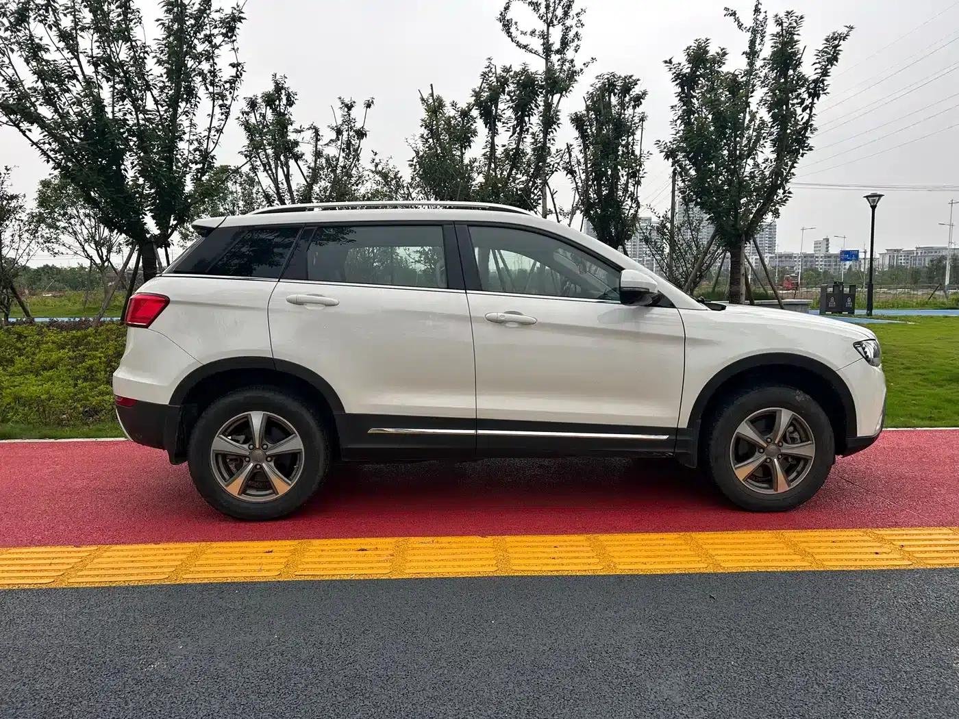 Haval H6 Coupe 2016 Blue Label 1.5T Automatic 2WD Urban Edition — миниатюра 11