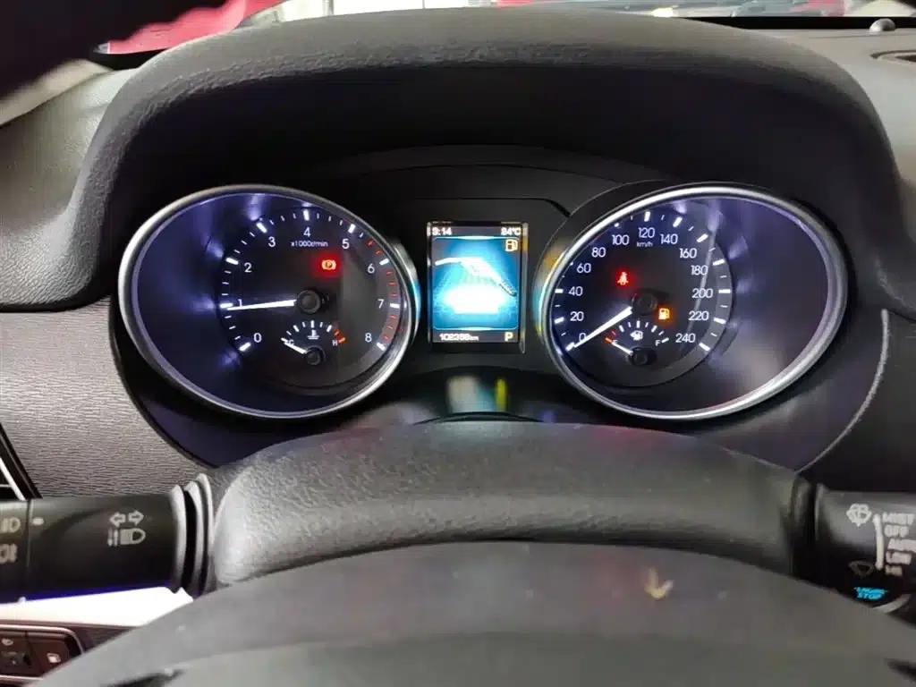 Haval H6 Coupe 2016 Blue Label 1.5T Automatic 2WD Elite — миниатюра 12