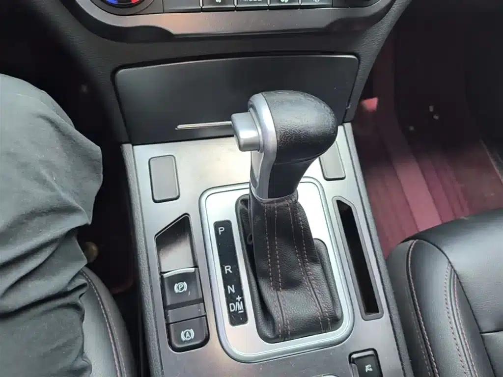 Haval H6 Coupe 2018 Red Label 1.5T Automatic 2WD Super Luxury Edition — миниатюра 14